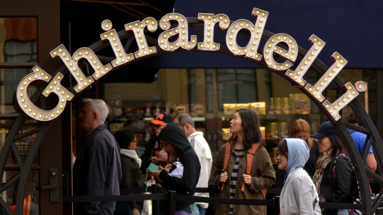 People at Ghirardelli Square