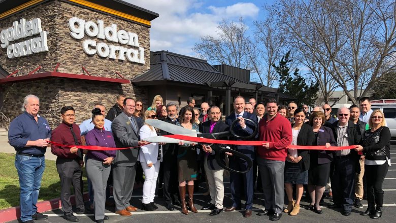 Grand opening Golden Corral Algonquin, IL