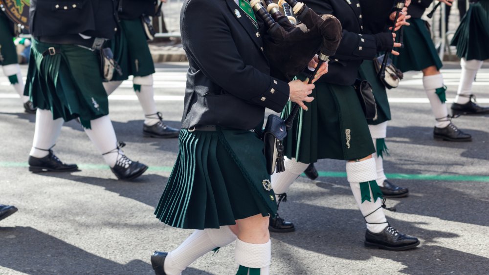 bagpipe parade for green beer day