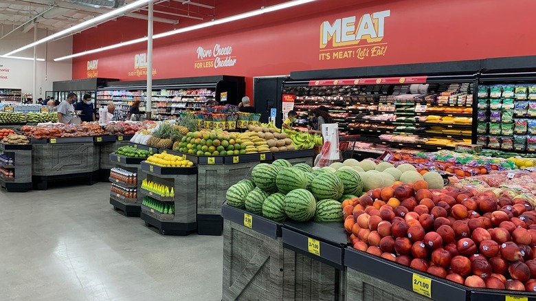 Grocery Outlet meat and produce displays in store