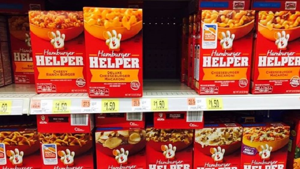 Hamburger Helper on shelves