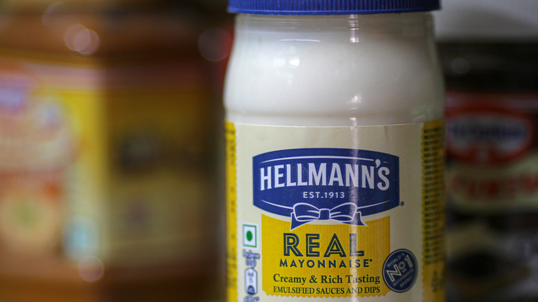 Jar of Hellmann's