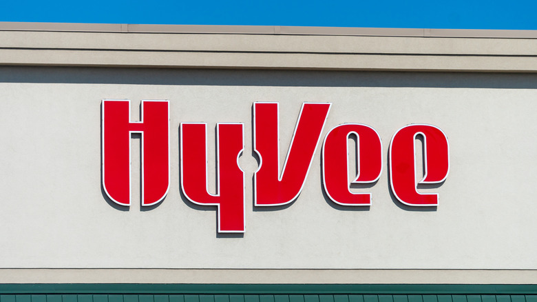 hy-vee logo