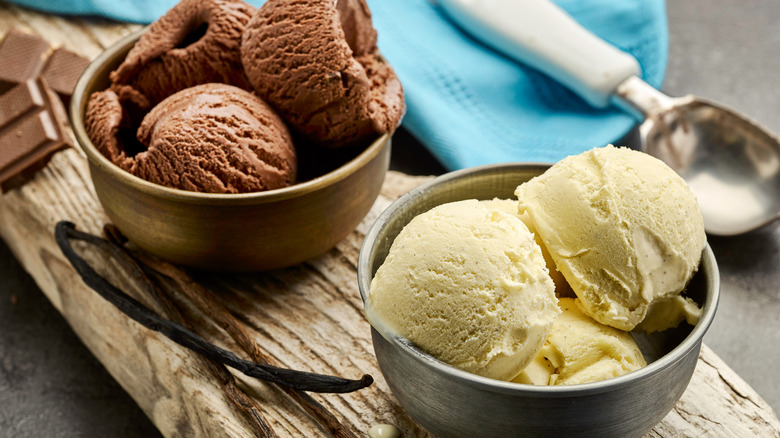 Chocolate and Vanilla ice cream in bowls