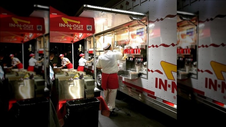 in-n-out cookout trailer