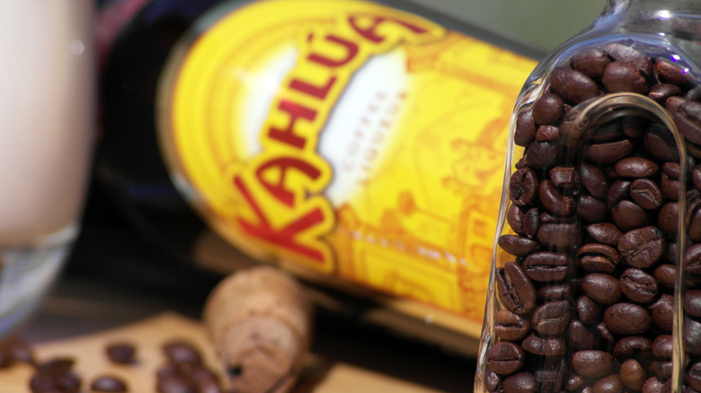 Kahlúa and coffee beans