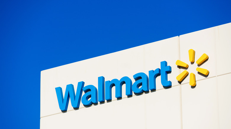 Walmart shopfront sign and logo 