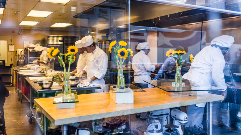 culinary students in class