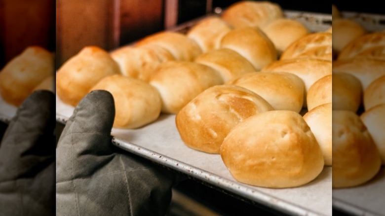 Logan's Roadhouse rolls 