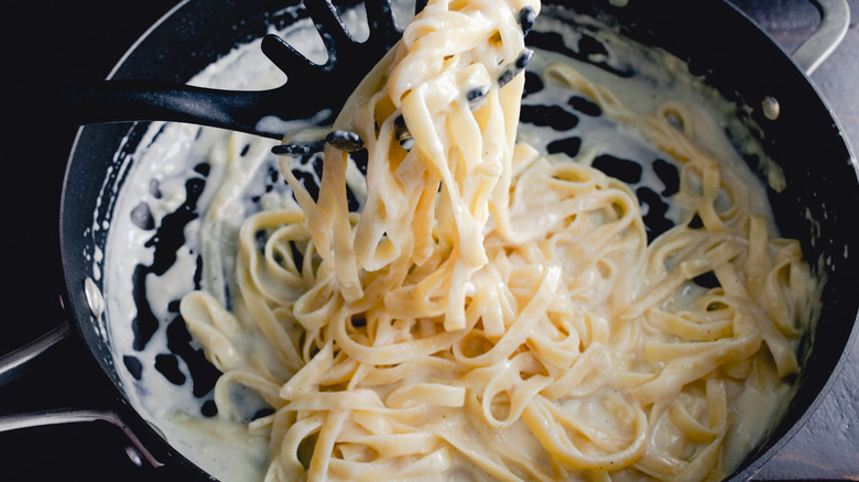 fettucine alfredo