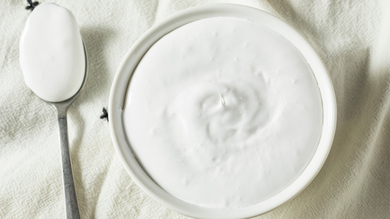 bowl of marshmallow fluff with spoon