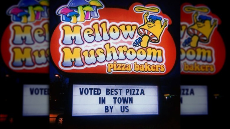 Mellow Mushroom sign 