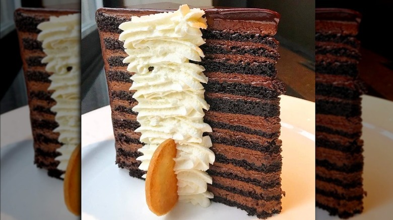 Michael Jordan's layer cake with 23 layers