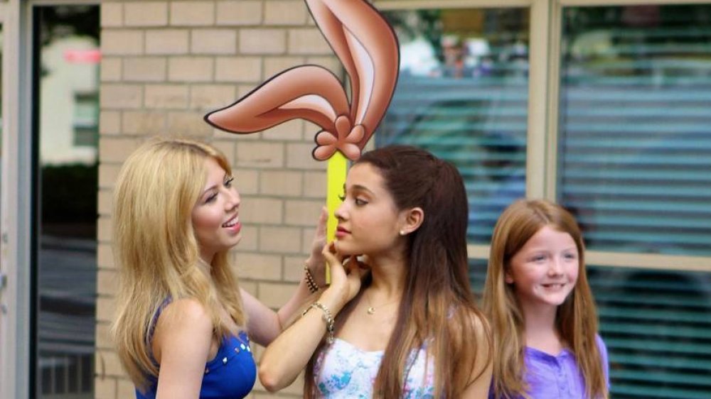 Nesquik's Break out the Bunny campaign with Jennette McCurdy and Ariana Grande