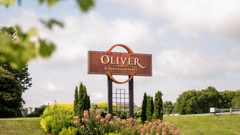 Oliver Winery & Vineyards sign