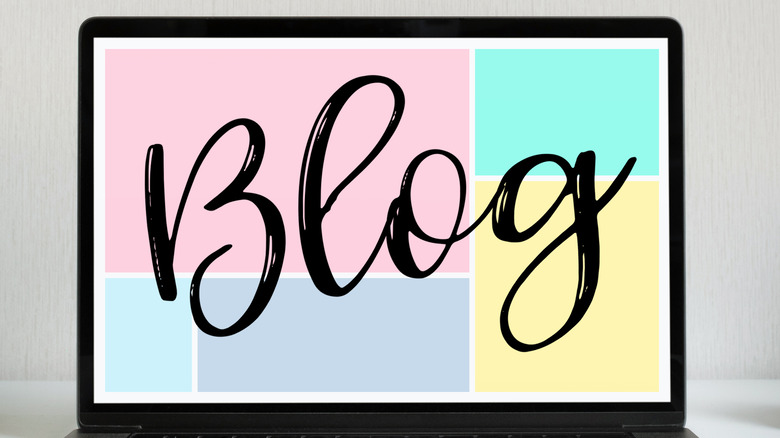 The word blog on multi-pastel background