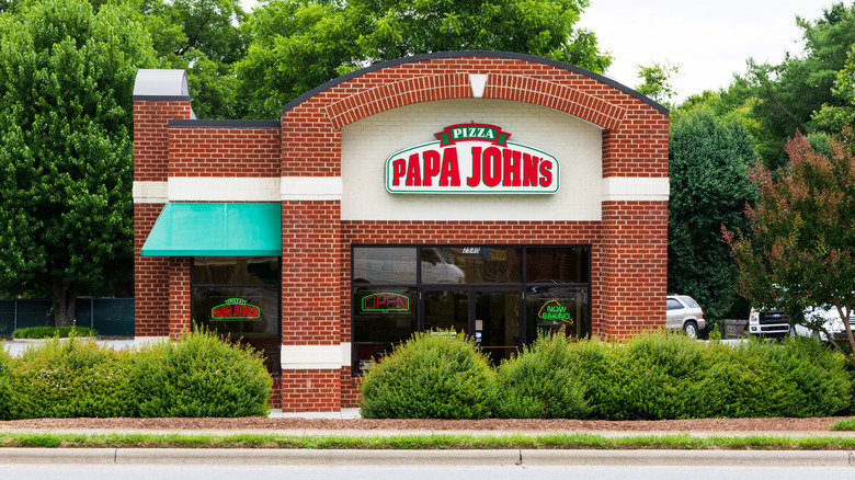 Papa John's pizza restaurant