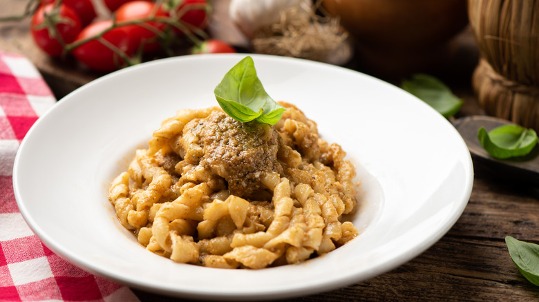 Pasta with red pesto trapanese