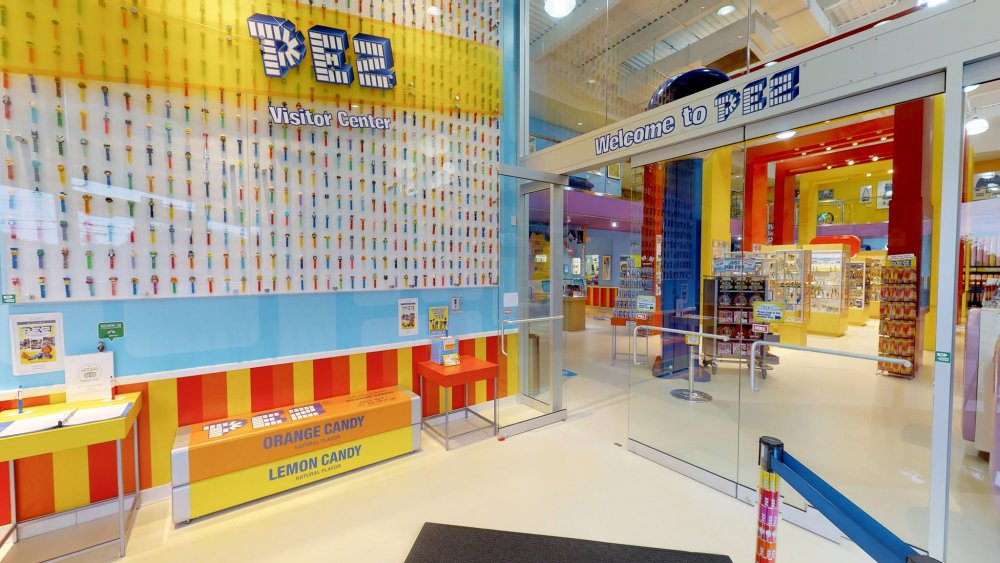 The entrance to the PEZ visitor center