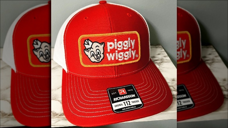 Piggly Wiggly trucker's cap