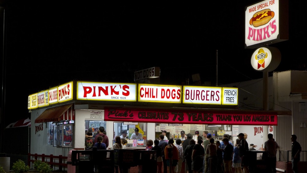 Pink's Hot Dogs stand