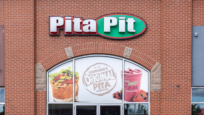 Pita Pit restuarant