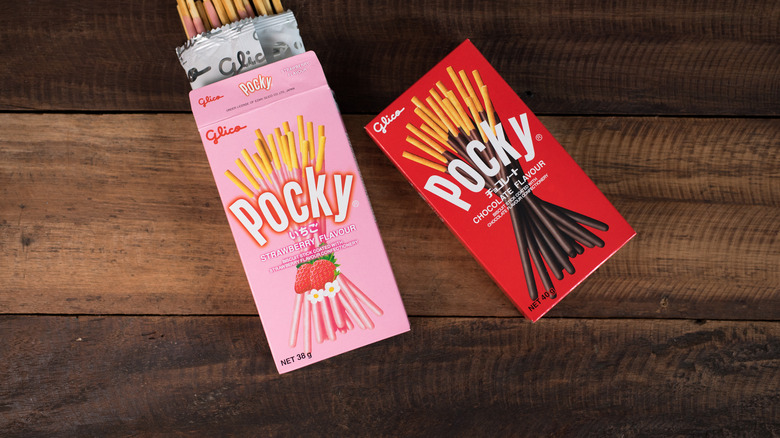 Strawberry and chocolate Pocky boxes