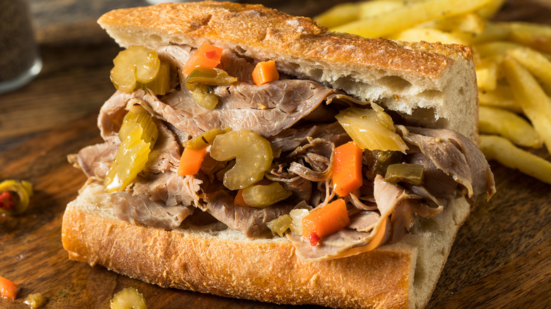 italian beef sandwich