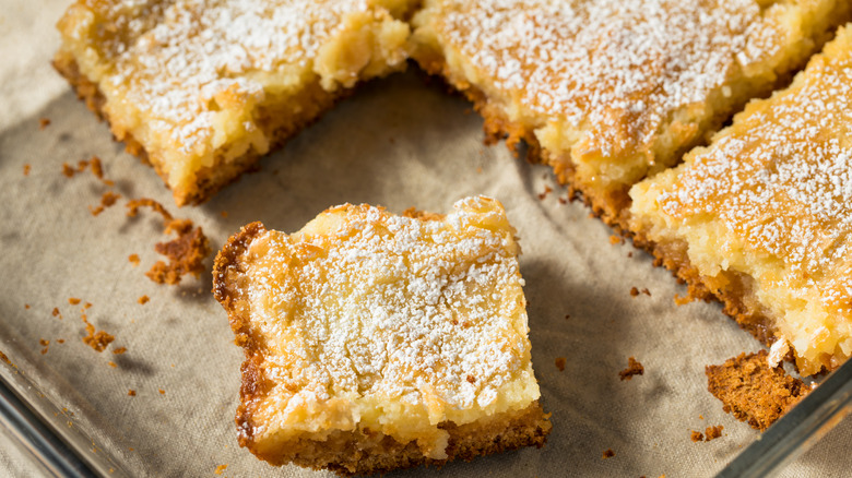 Gooey butter cake