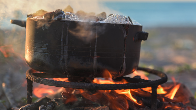 Boiling pot at the beach