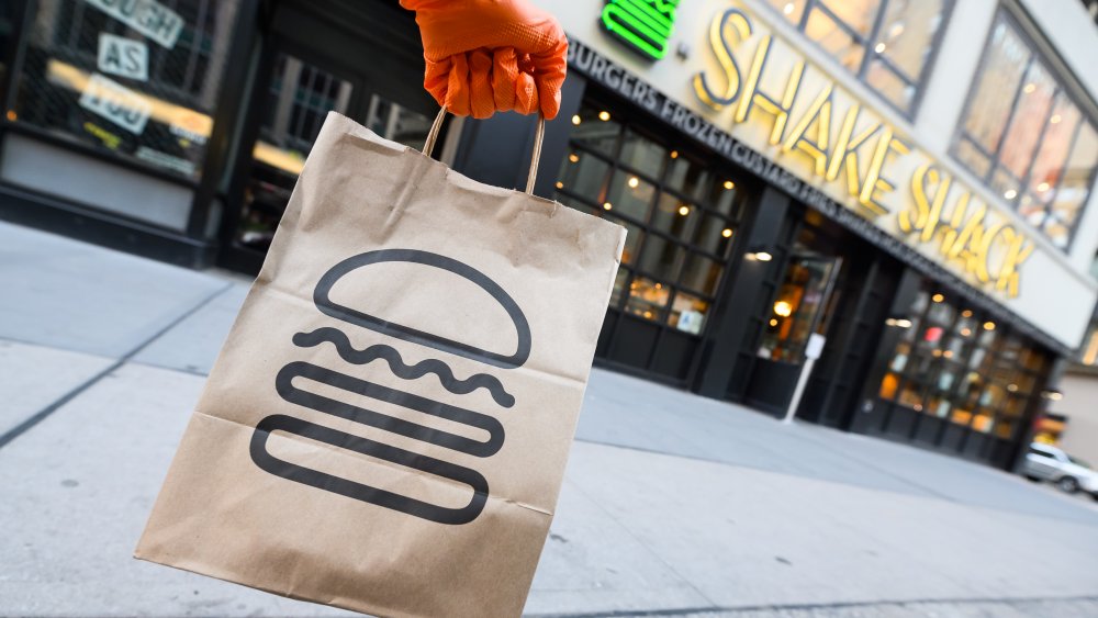 shake shack logo