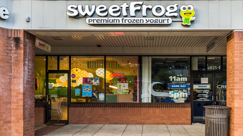 sweetFrog store exterior