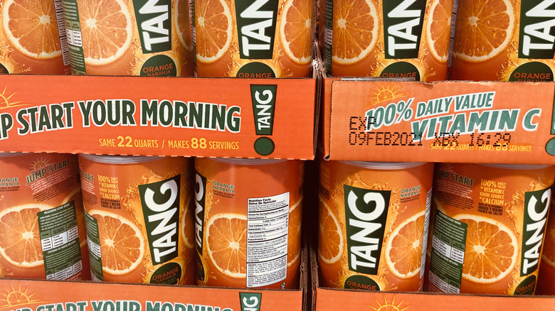 Containers of Tang on a store shelf