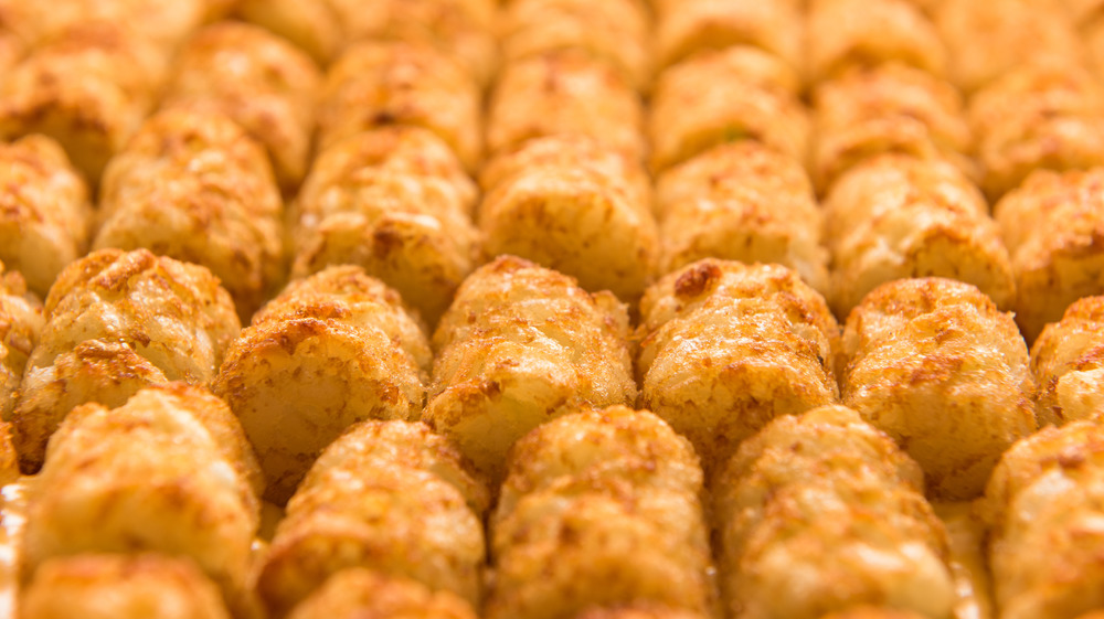 Tater tots, close-up