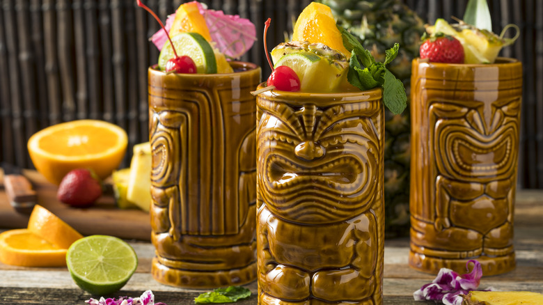 tiki bar cocktail mugs