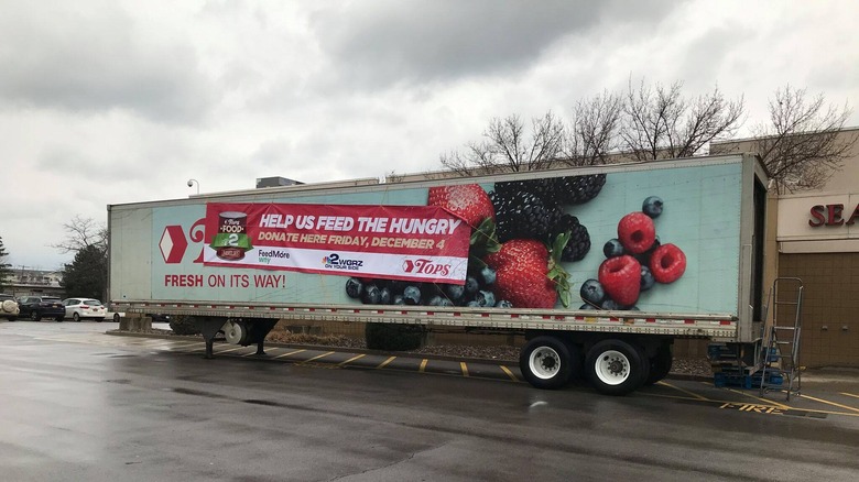 tops friendly markets truck