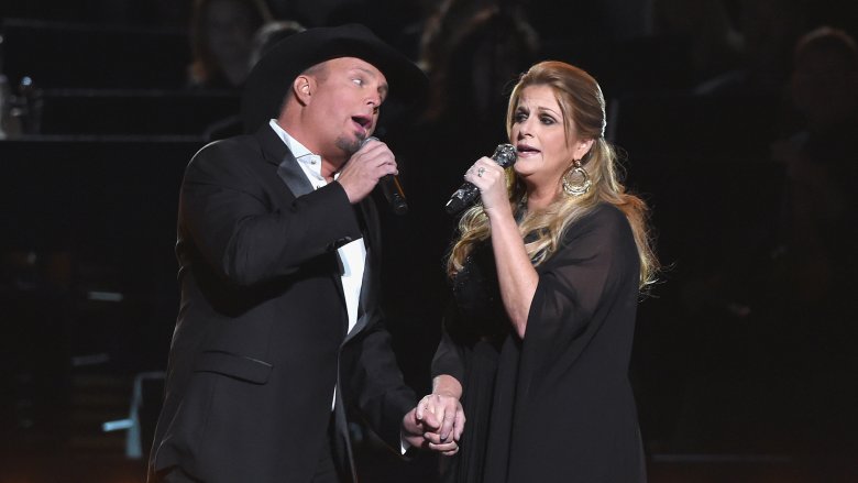 Trisha Yearwood and Garth Brooks