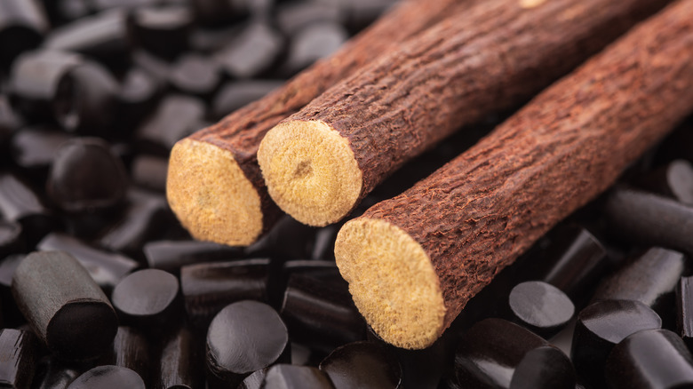 licorice root and black licorice