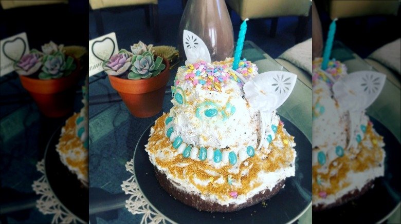 Bad unicorn cake 