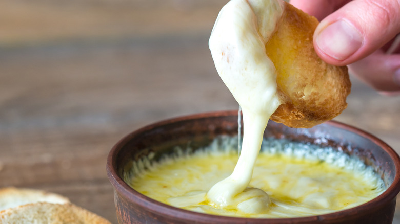 dipping melted cheese