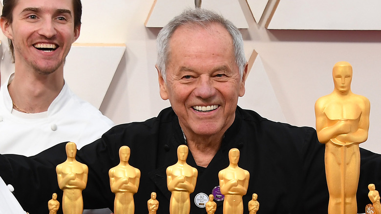 Wolfgang Puck and oscar statues