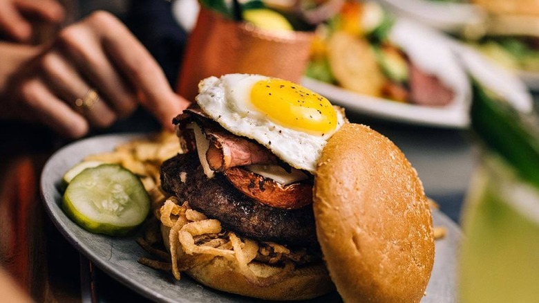 Yard House cheeseburger