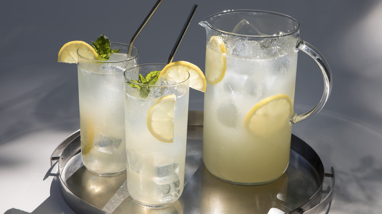 glasses and pitcher of lemonade