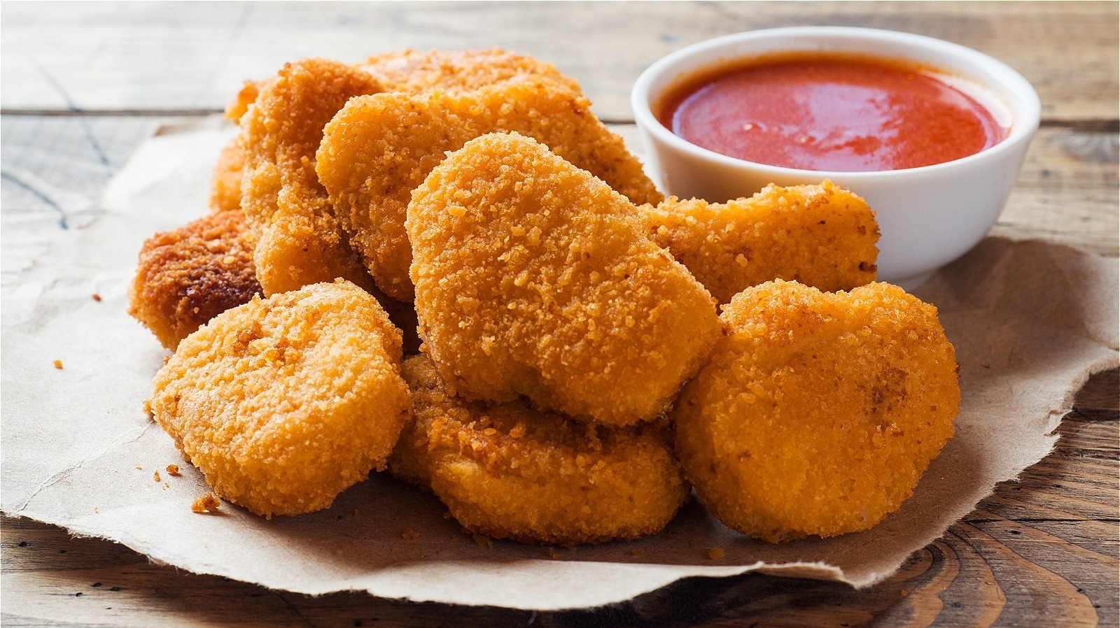 Chef duo creates world's largest chicken nugget: How did the former  MasterChef finalists make the 46-pound nugget?