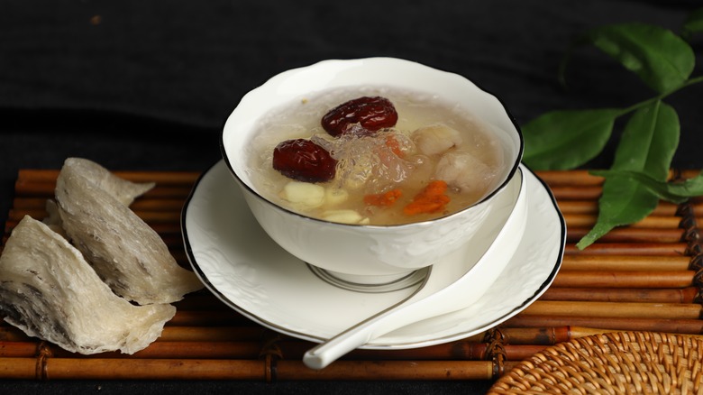 Bowl of bird's nest soup