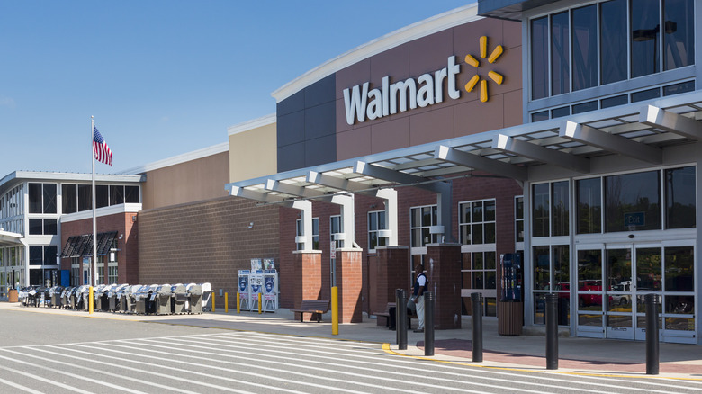 Walmart restaurant exterior