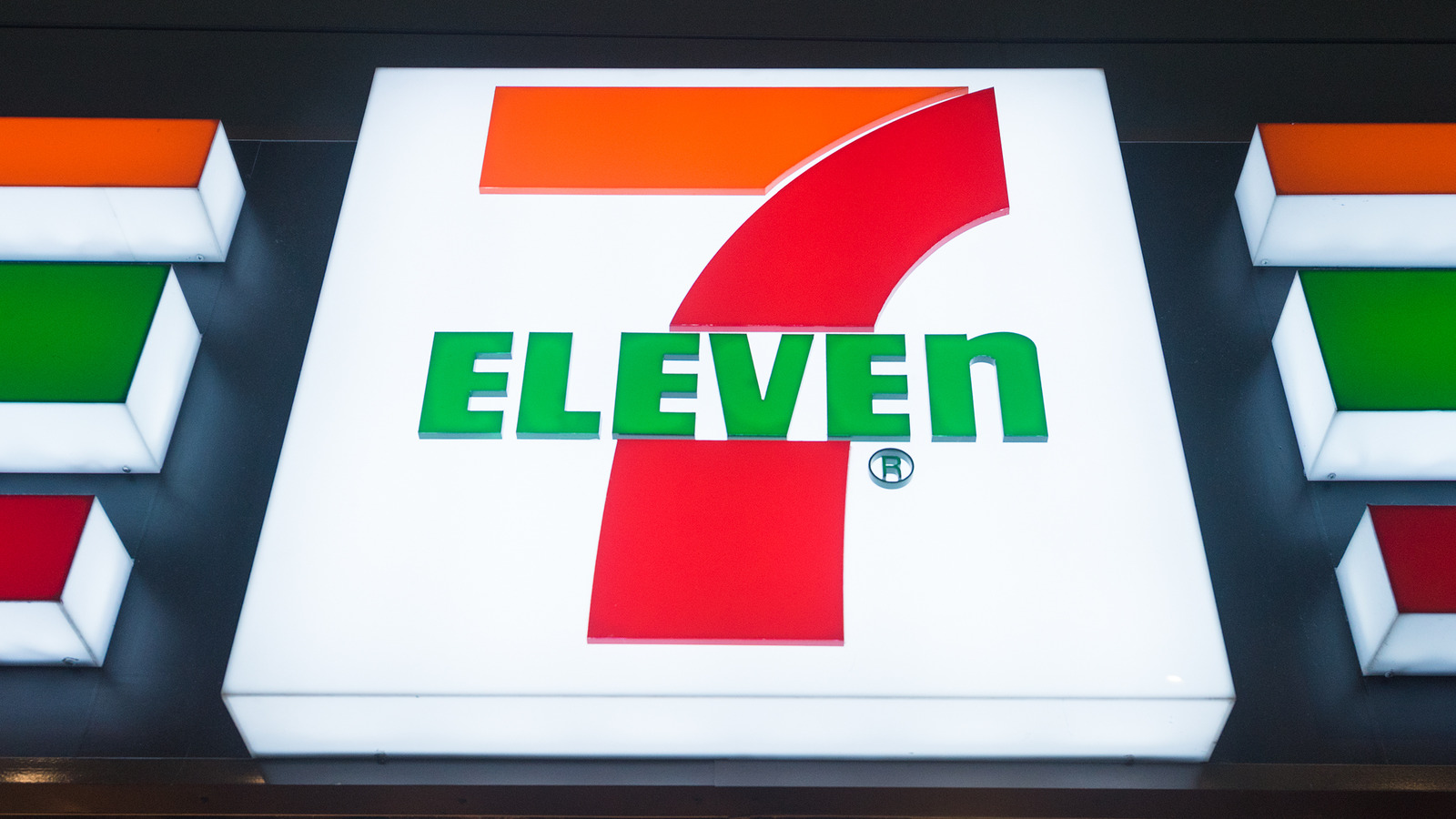 there-are-a-stunning-number-of-7-eleven-locations-in-the-world