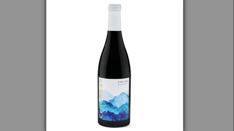 Cloudcap Oregon Pinot Noir bottle