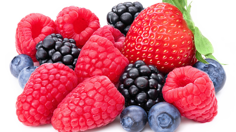 Antioxidant-rich berries