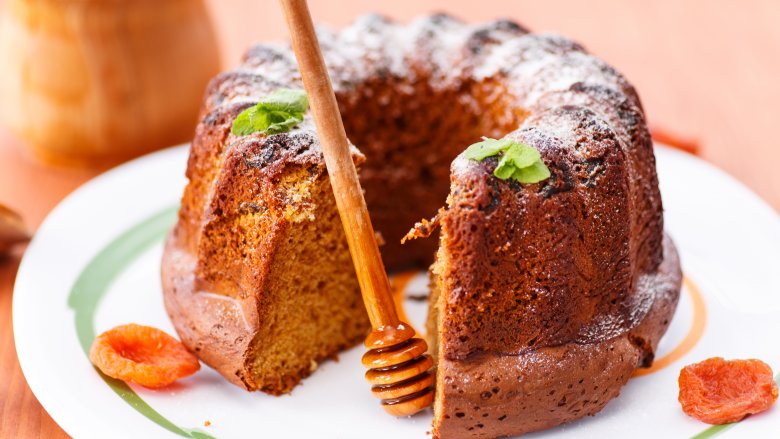 Medieval honey cake